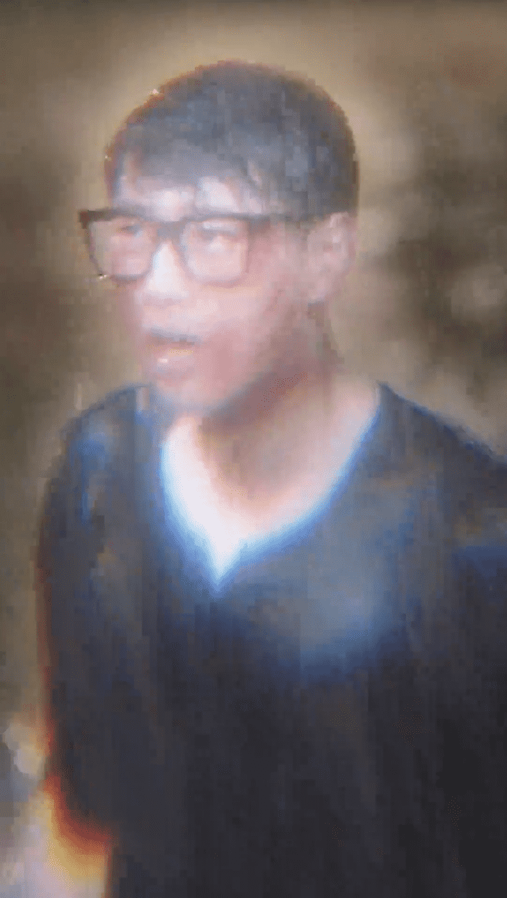 《错爱后，被美女老板抢婚》完整版在线观看