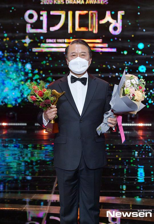 《2020KBS演技大赏》完整版在线观看