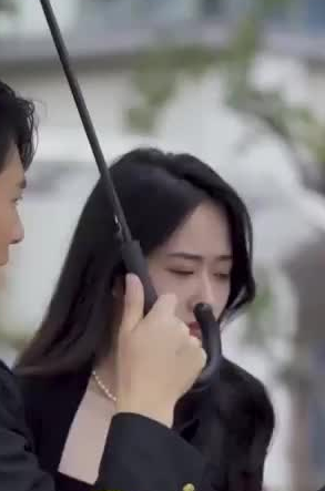 《妖孽保安混花都》完整版在线观看