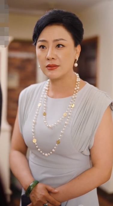 《我的妈妈是董事长》完整版在线观看