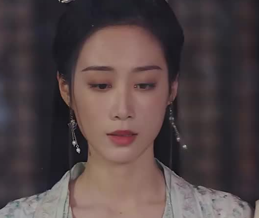 《恰逢暮雪亦白头》完整版在线观看