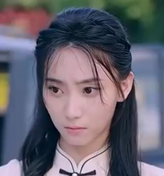 《龙鳞》完整版在线观看