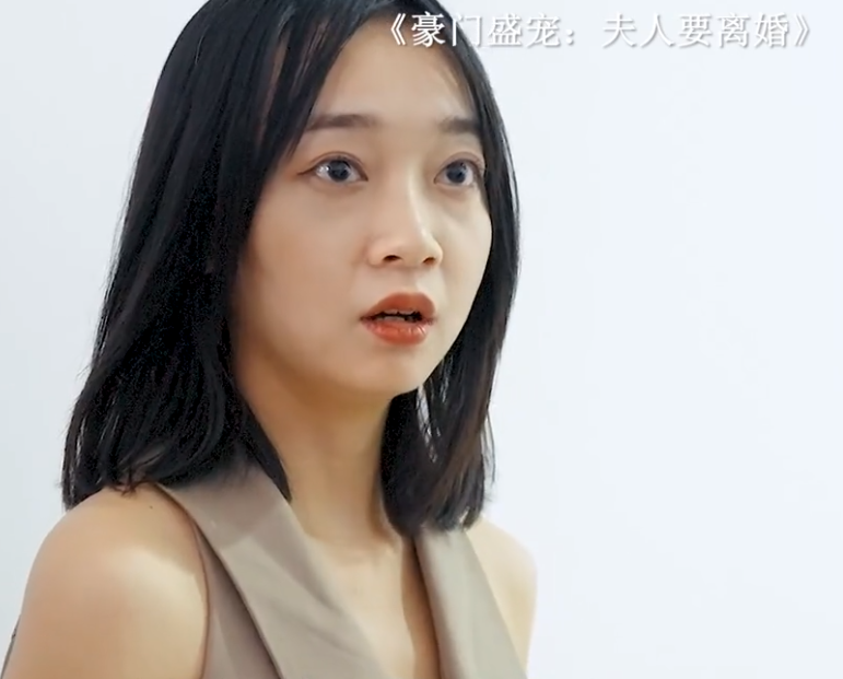 《豪门盛宠：夫人要离婚》完整版在线观看