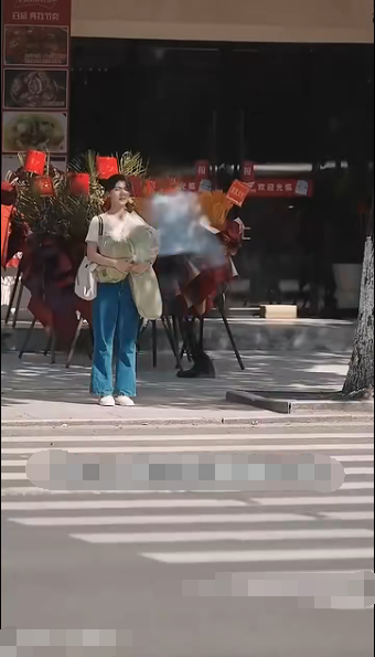 《妻子的逆袭》完整版在线观看