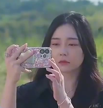 《萌宝来袭:特工妈咪不好惹》完整版在线观看