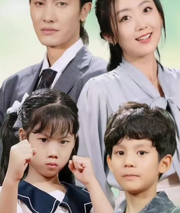 《离婚后带着龙凤胎逼总裁跪马桶唱征服》完整版在线观看