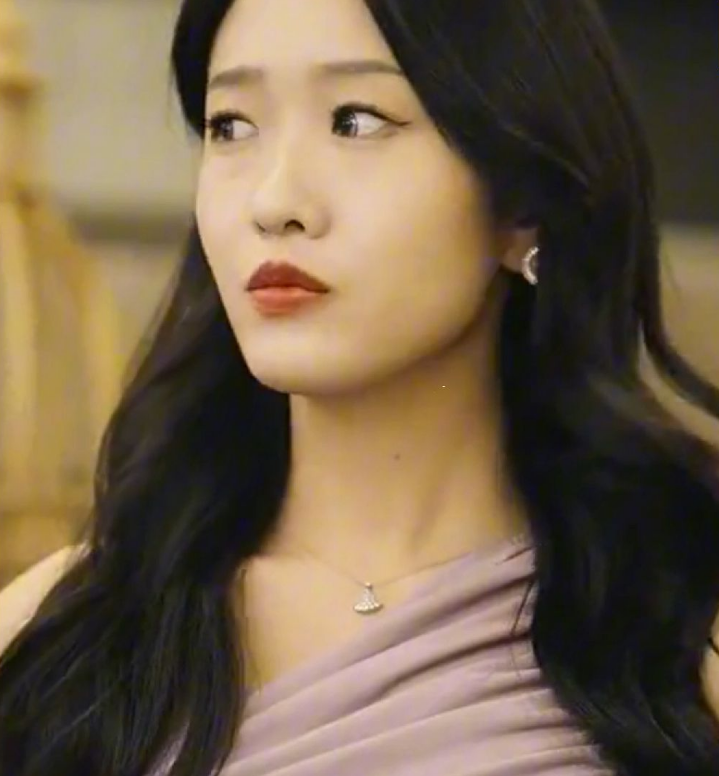 《离婚后,陆总跪着求原谅》完整版在线观看