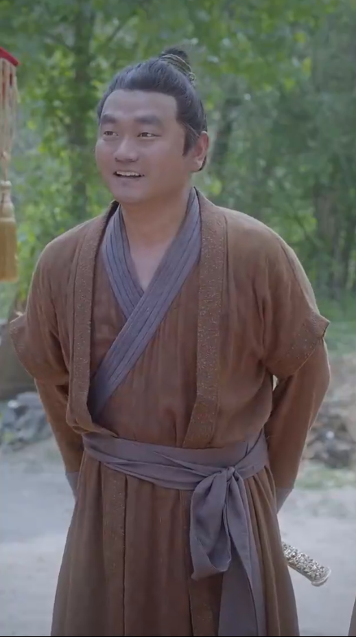 《悠悠寸草心短剧》完整版在线观看