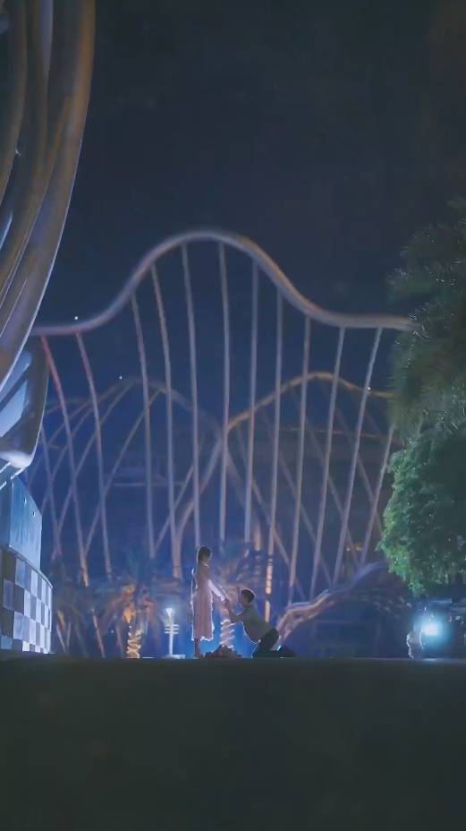 《飞驰人生之为女人花钱》完整版在线观看