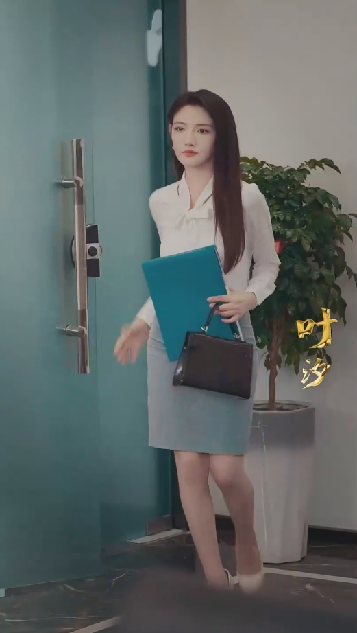 《总裁对我下手了》完整版在线观看